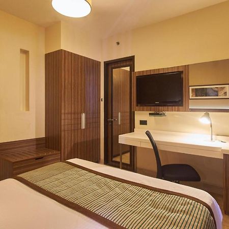 Residency Sarovar Portico Mumbai Luaran gambar