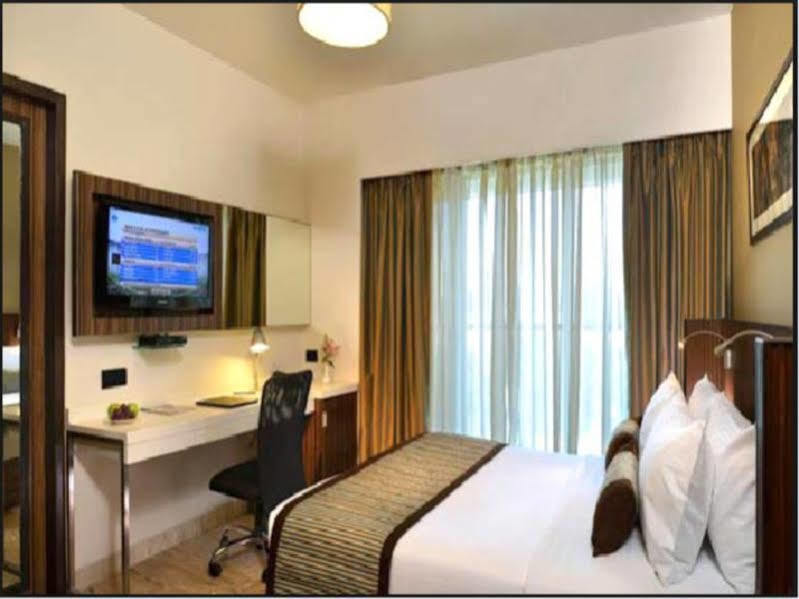 Residency Sarovar Portico Mumbai Luaran gambar