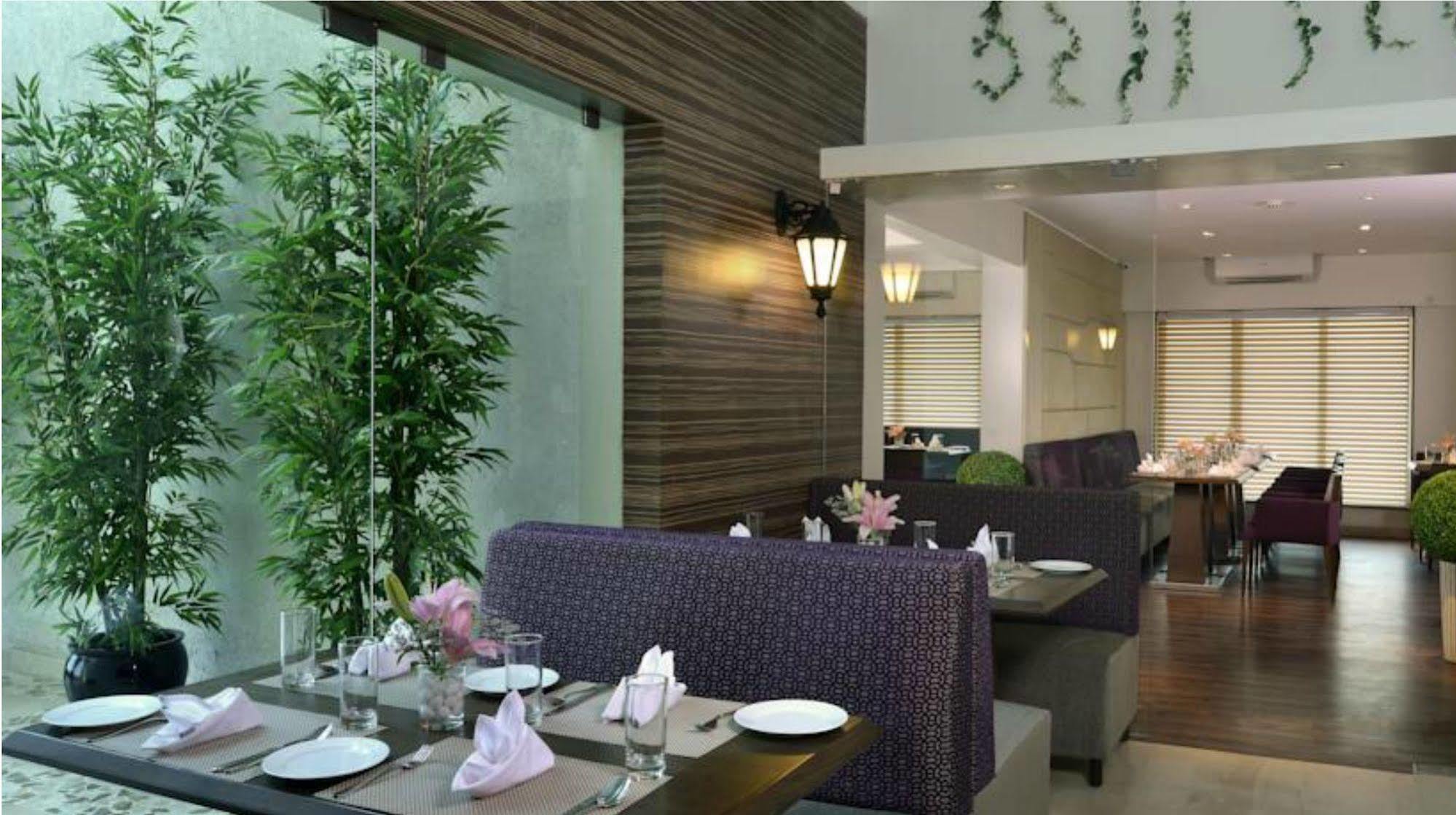 Residency Sarovar Portico Mumbai Luaran gambar