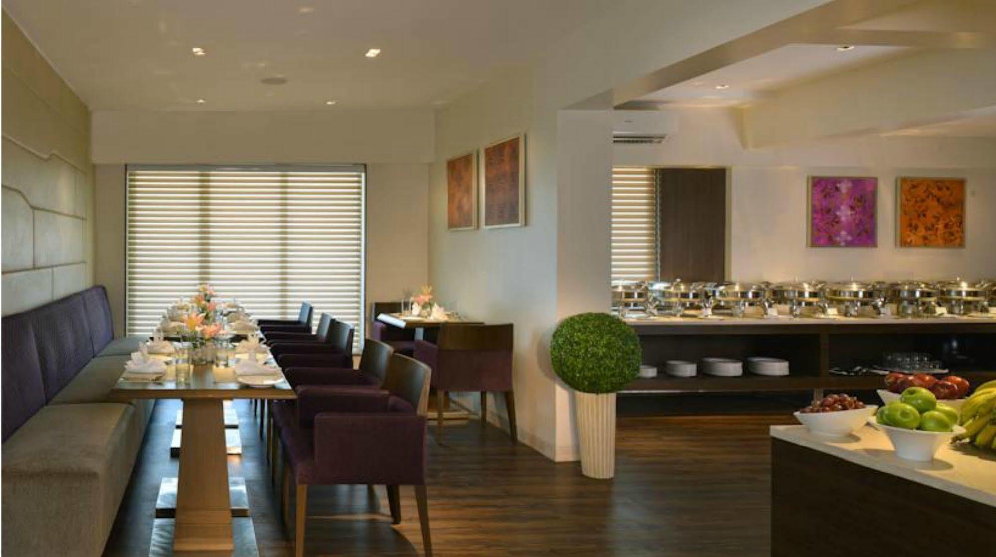 Residency Sarovar Portico Mumbai Luaran gambar